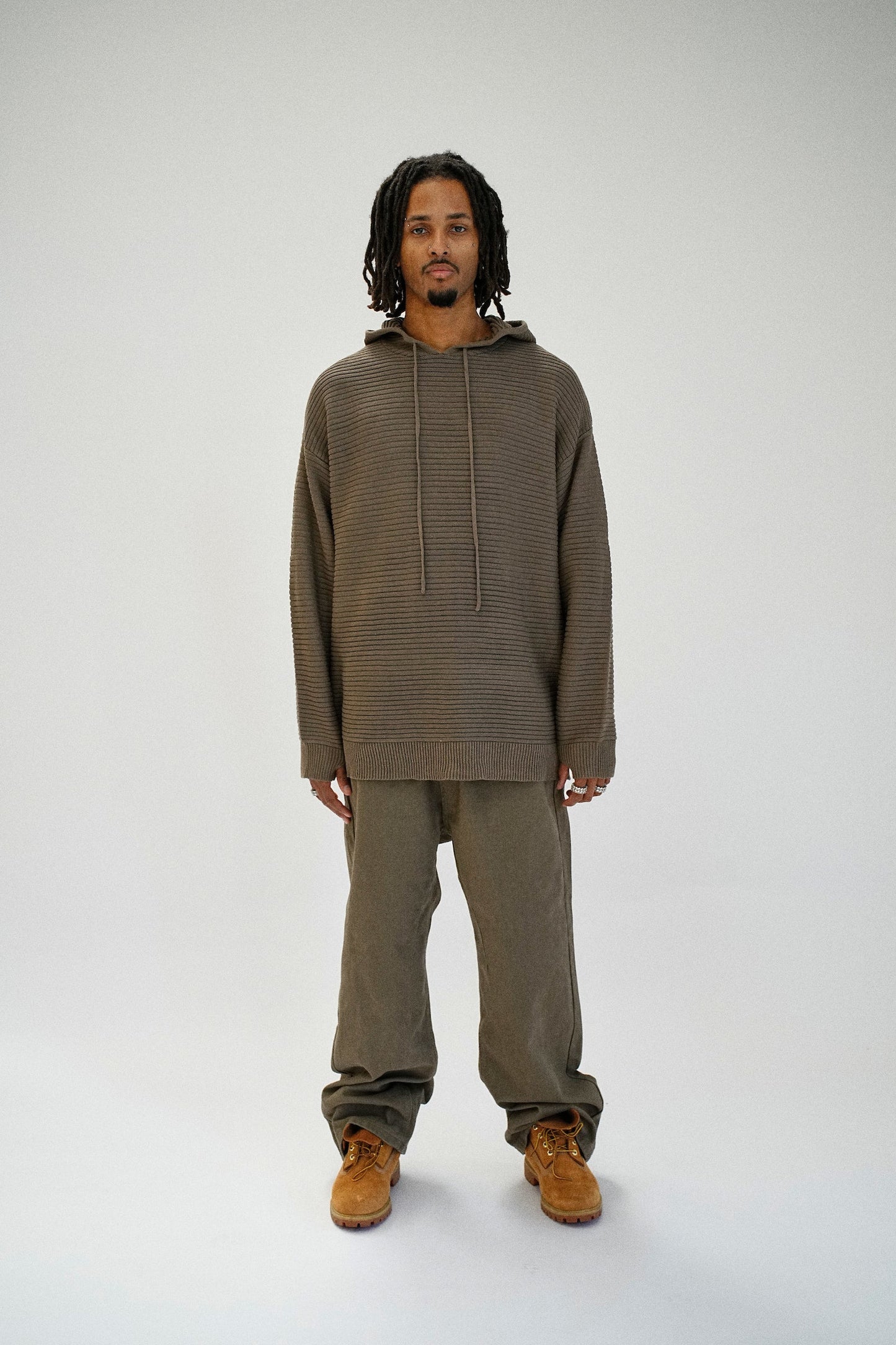 BEAULARES RIBBED HOODIE