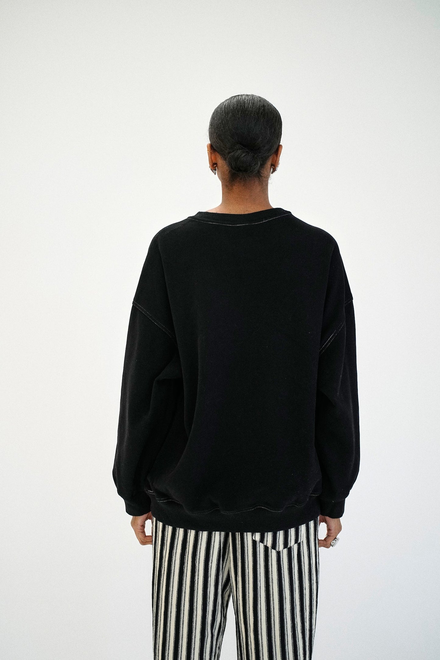 FINAL SALE | VANTA BLACK SWEATER