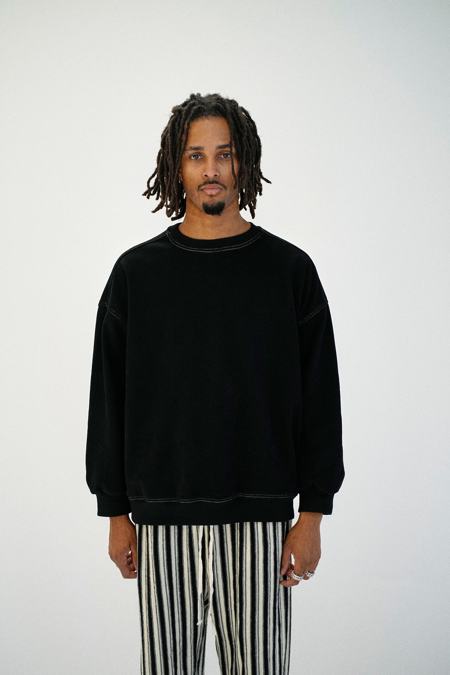 VANTA BLACK SWEATER