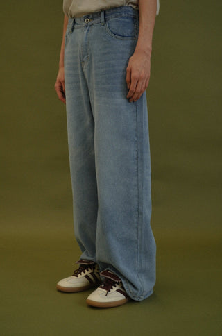 FINAL SALE | BOARD JEANS