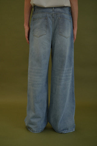 FINAL SALE | BOARD JEANS