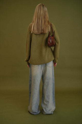 AUGUST KNIT SWEATSHIRT