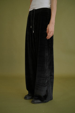 VELAR SWEATSUIT
