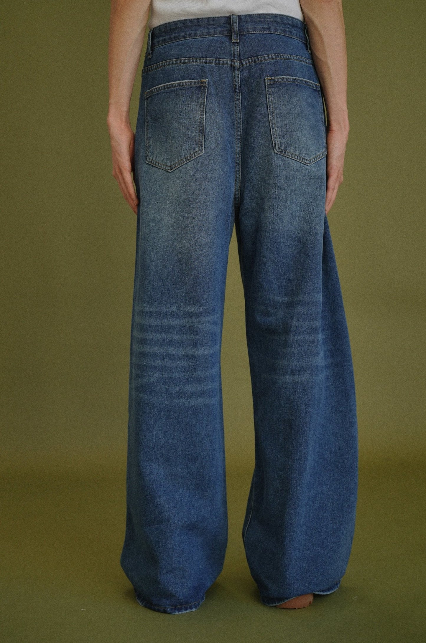 BOARD JEANS