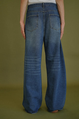 BOARD JEANS