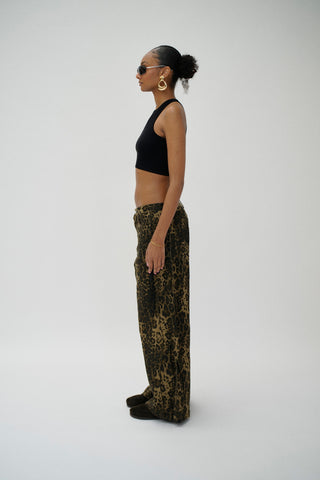 HALTER CROP TOP
