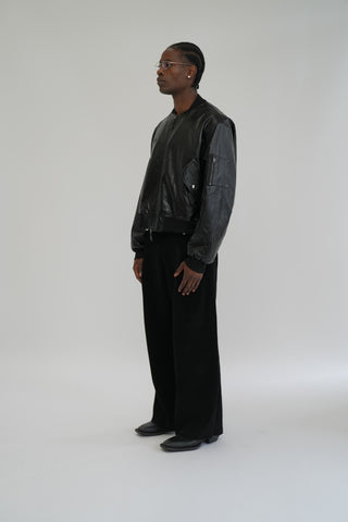 ULTRA LIGHT BOMBER JACKET IN FAUX LEATHER