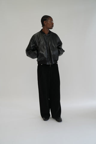 ULTRA LIGHT BOMBER JACKET IN FAUX LEATHER