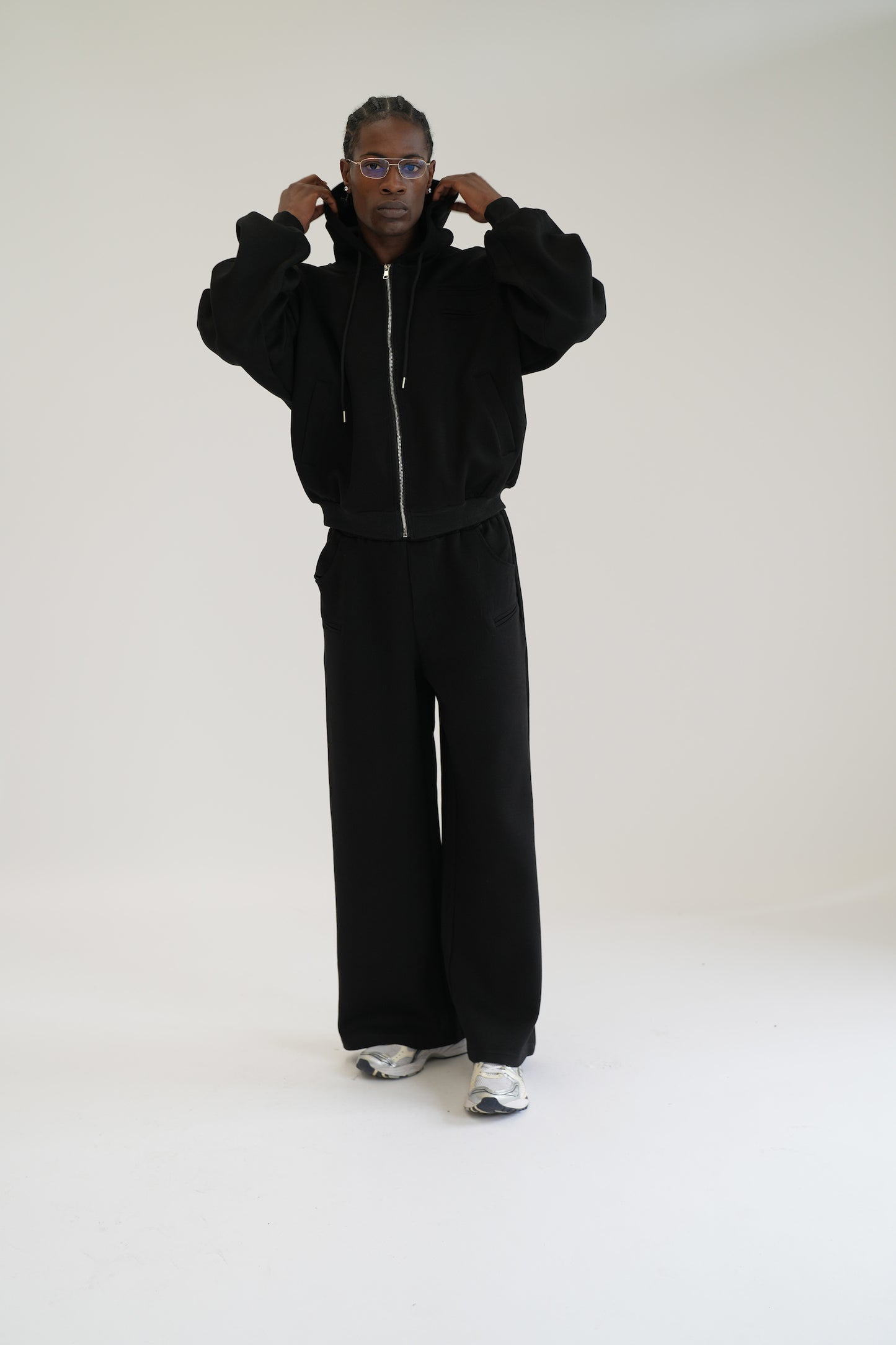 BAGGY SWEATSUIT