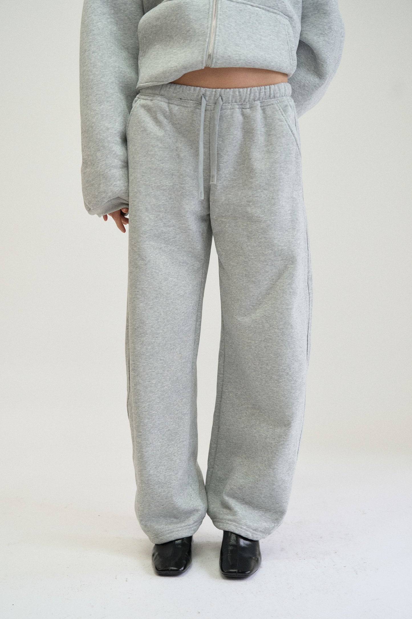 DOVE SWEATPANTS