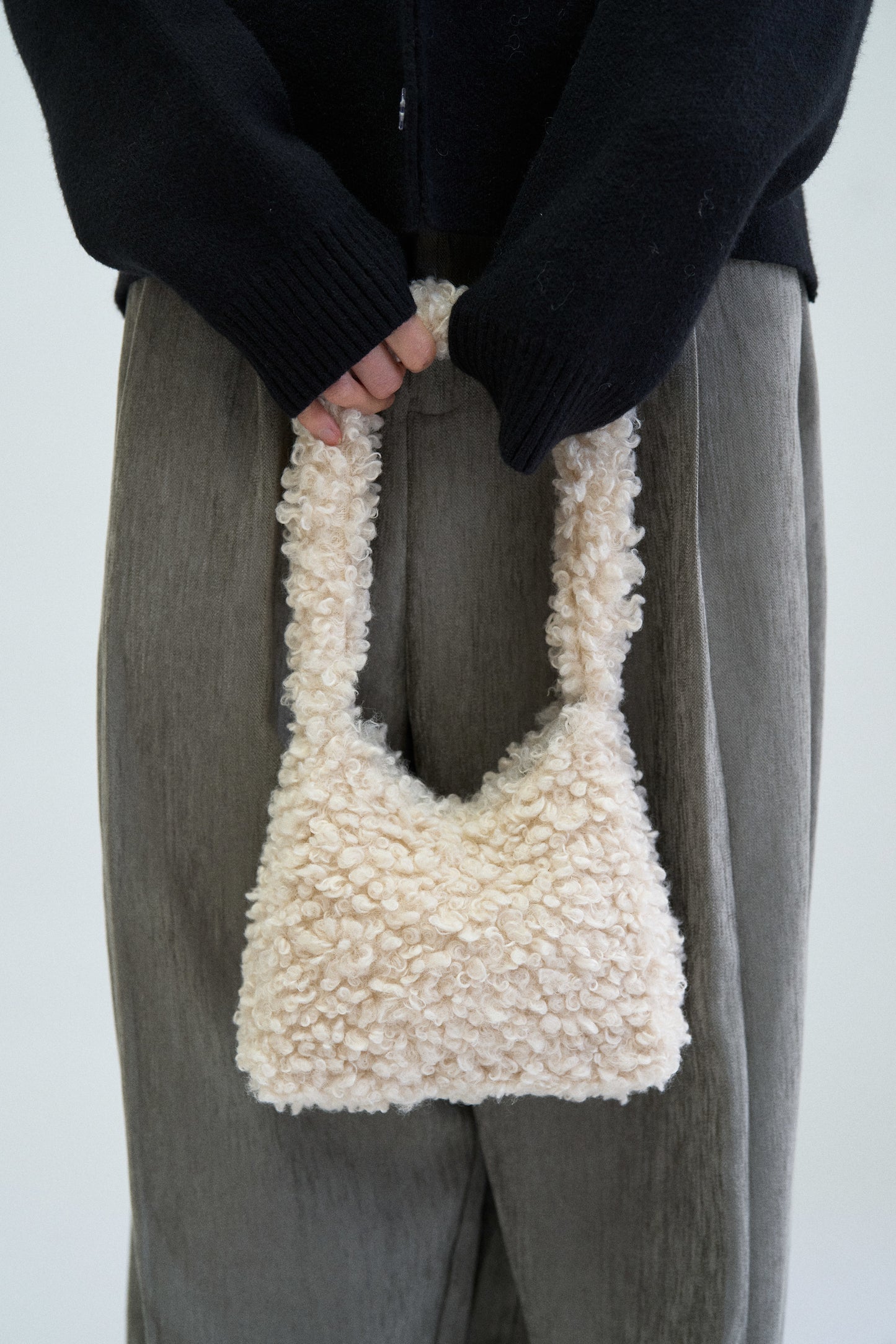 MINI PUFFLET SHEARLING BAG