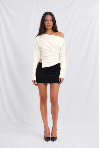 ELAN ASYMMETRICAL TOP