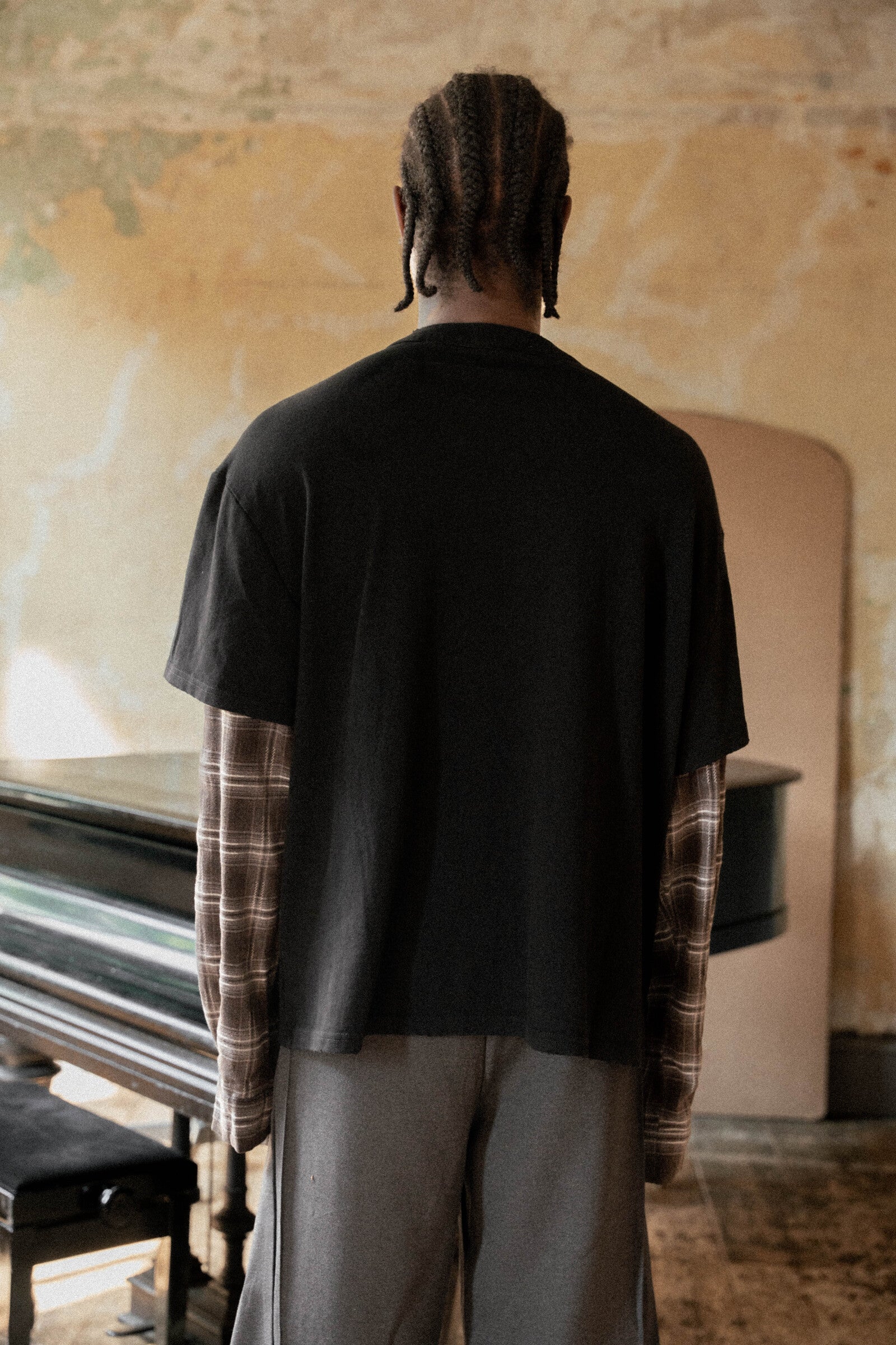 SKATER HENLEY LONG SLEEVE T-SHIRT