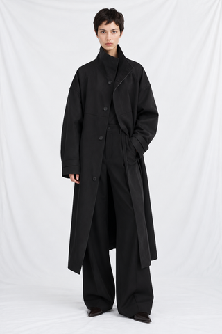 CURATOR COAT