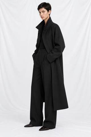 CURATOR COAT