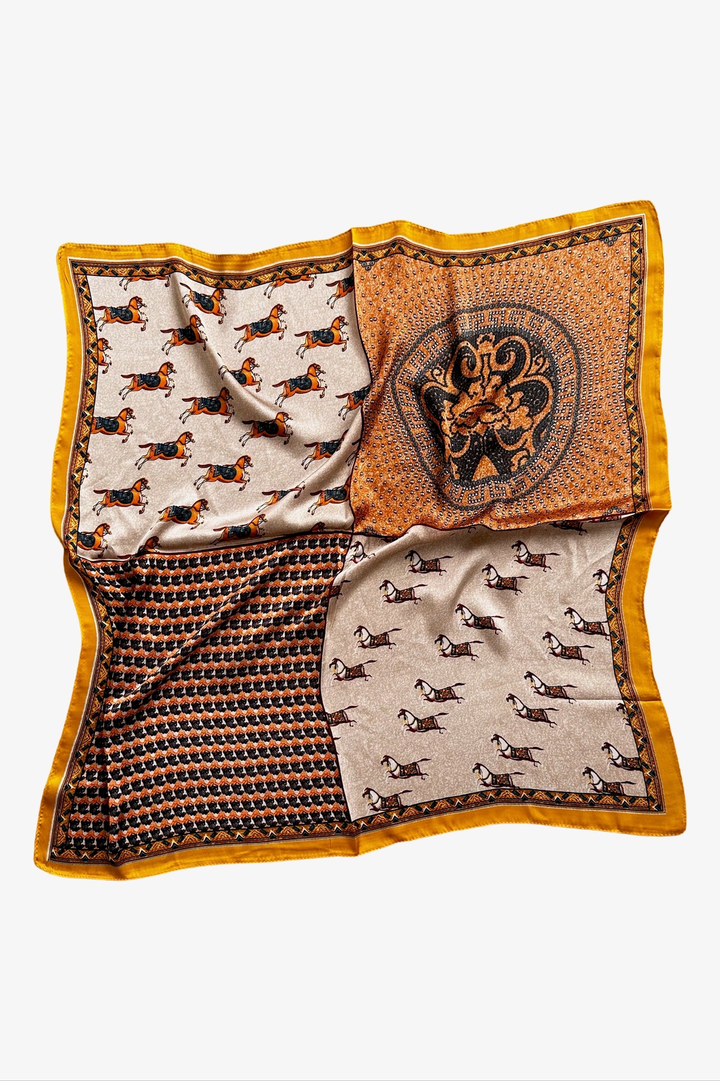 HORSES AND SANDS SILKEN SCARF