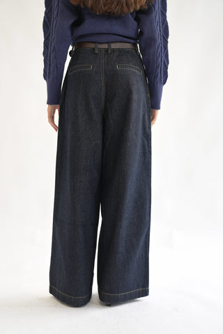 BONNIE JEANS
