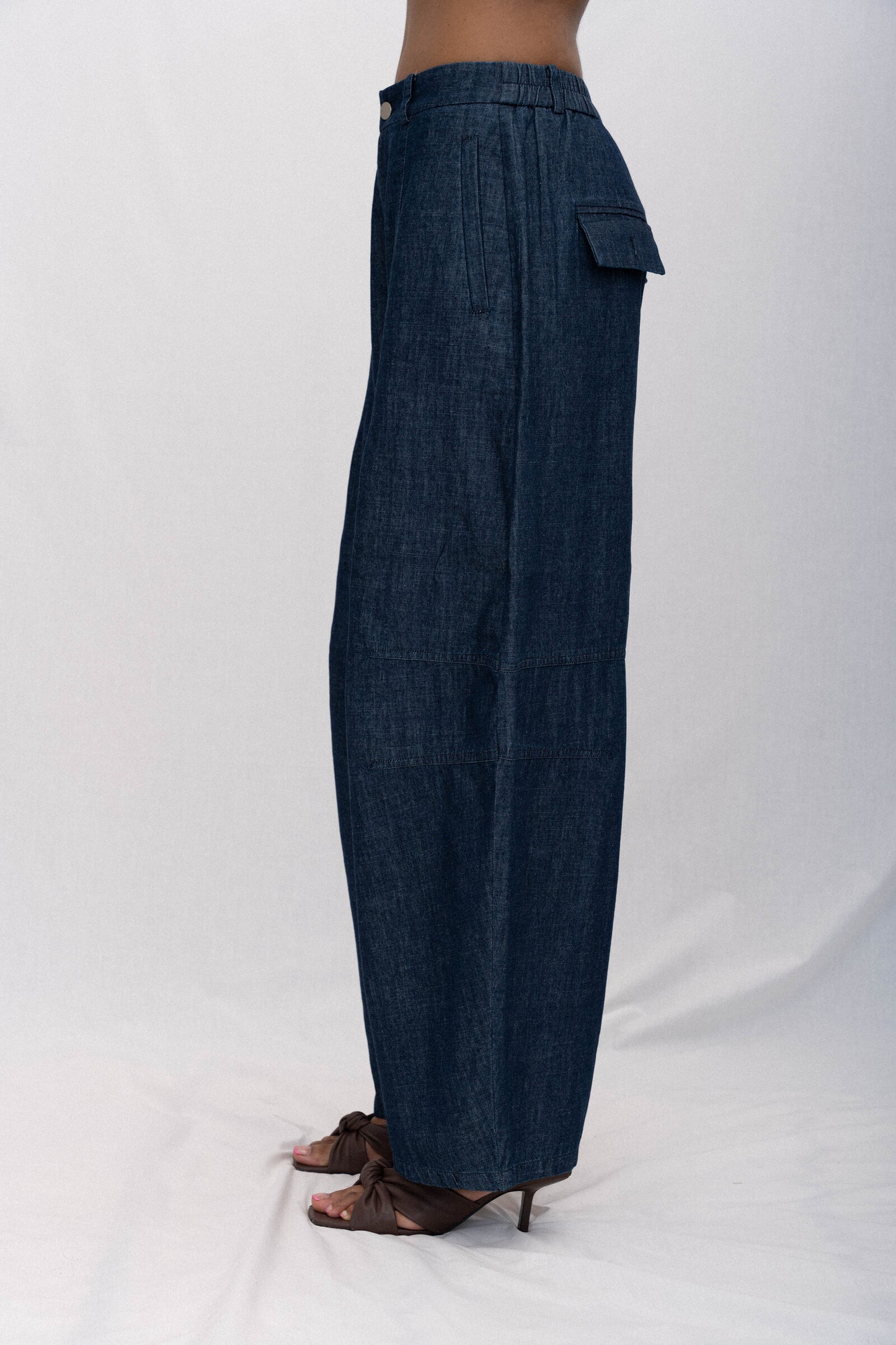 BALLOON LIGHTWEIGHT JEANS