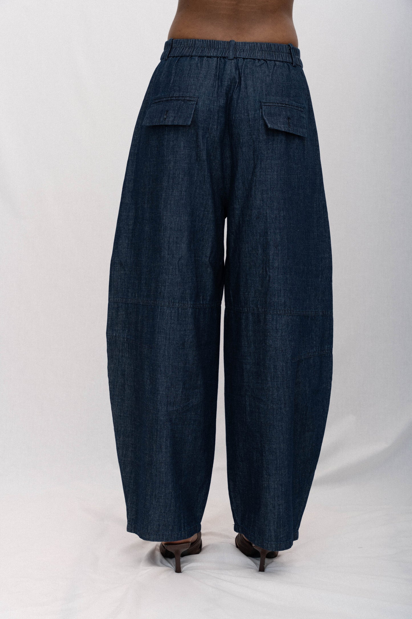 BALLOON LIGHTWEIGHT JEANS