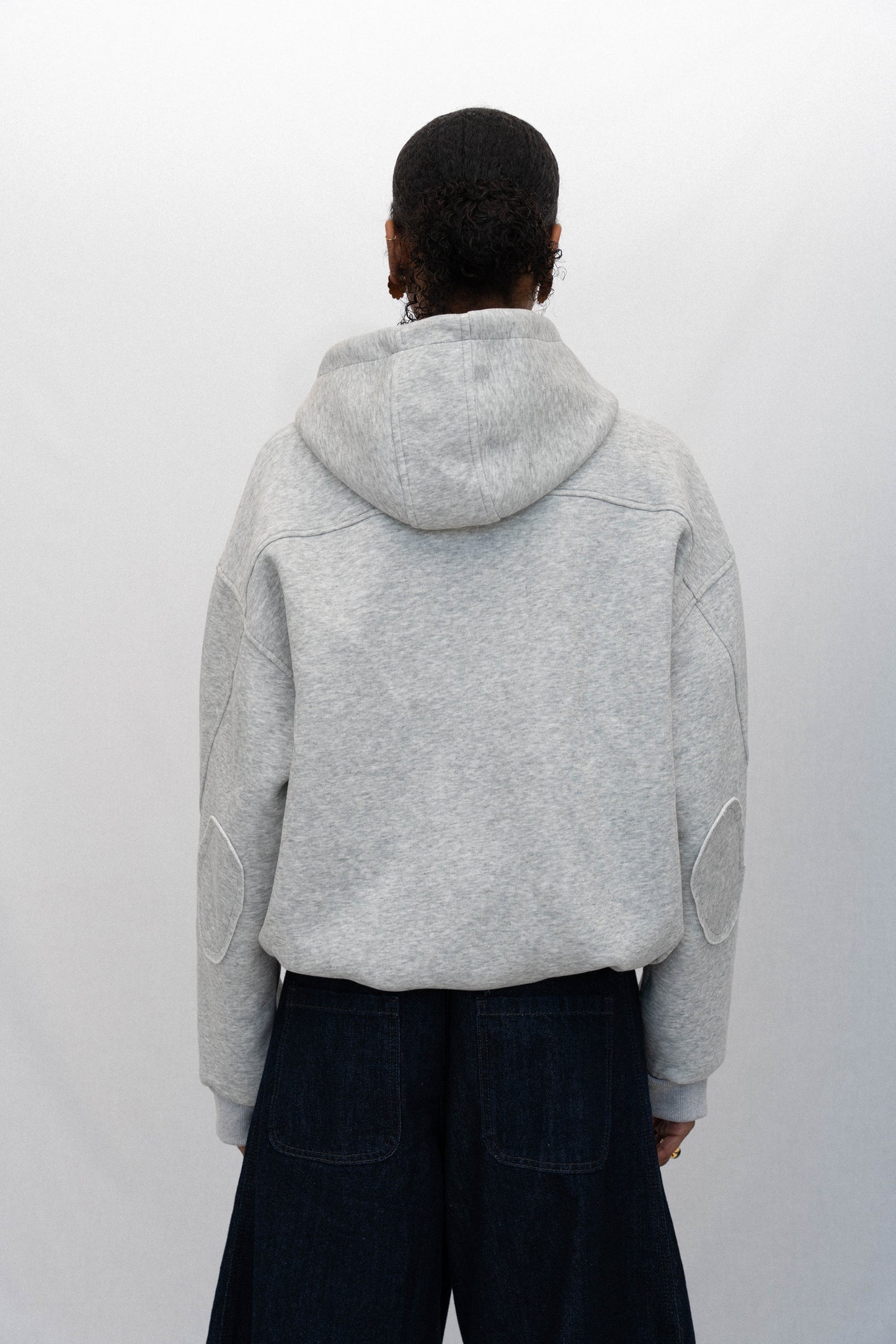 TAILORED SWEAT HOODIE