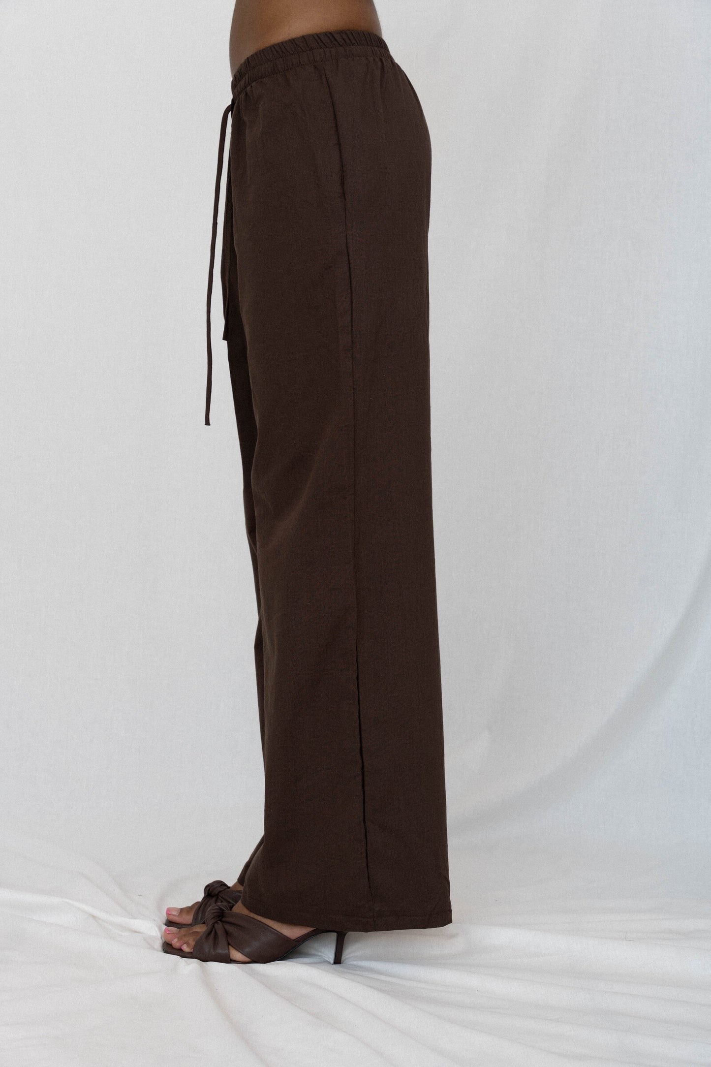 COCOA BUTTONED SET